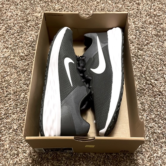 ‼️SOLD‼️Nike Running Shoes 12 - Picture 4 of 4
